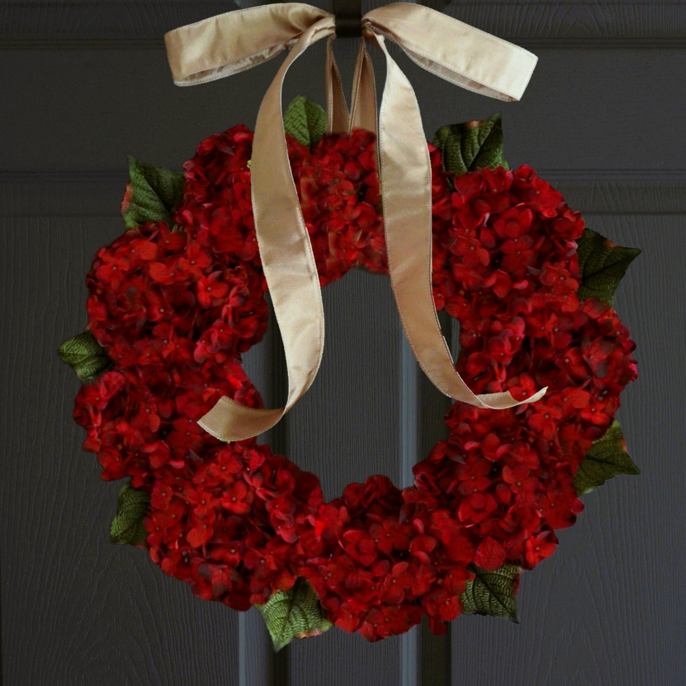 red hydrangea wreath